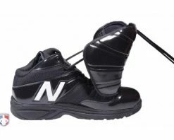 New Balance Referee And Umpire Shoes New Balance V3 Black & White Mid-Cut Umpire Plate Shoes -Baseball Gear Sales MU460XT3 New Balance V3 Black White Mid Cut Umpire Plate Shoes Inside Side View with Plate Up